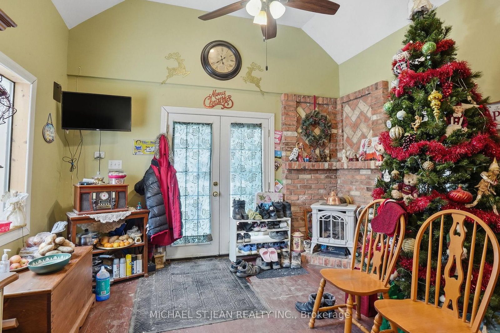 51 Mountain Avenue N - Photo 7