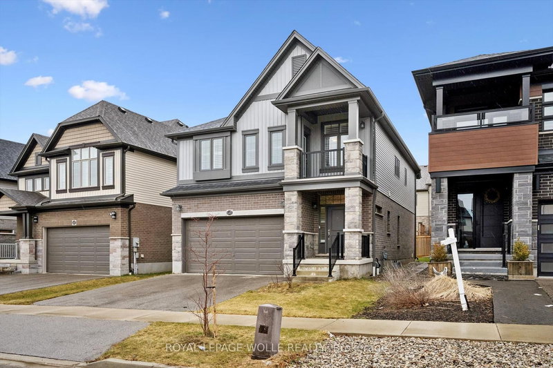 643 Wild Rye St, Waterloo, N2V 0G1 | Image 2