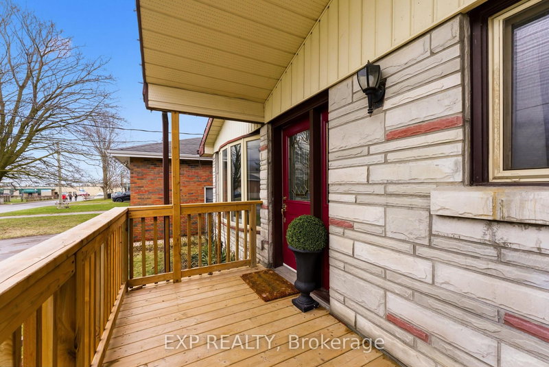 10 Plaza Sq, Belleville, K8N 4J3 | Image 3