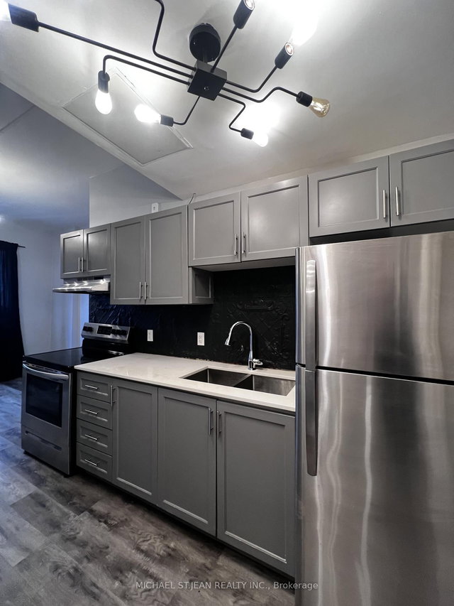 1 - 295 James Street N