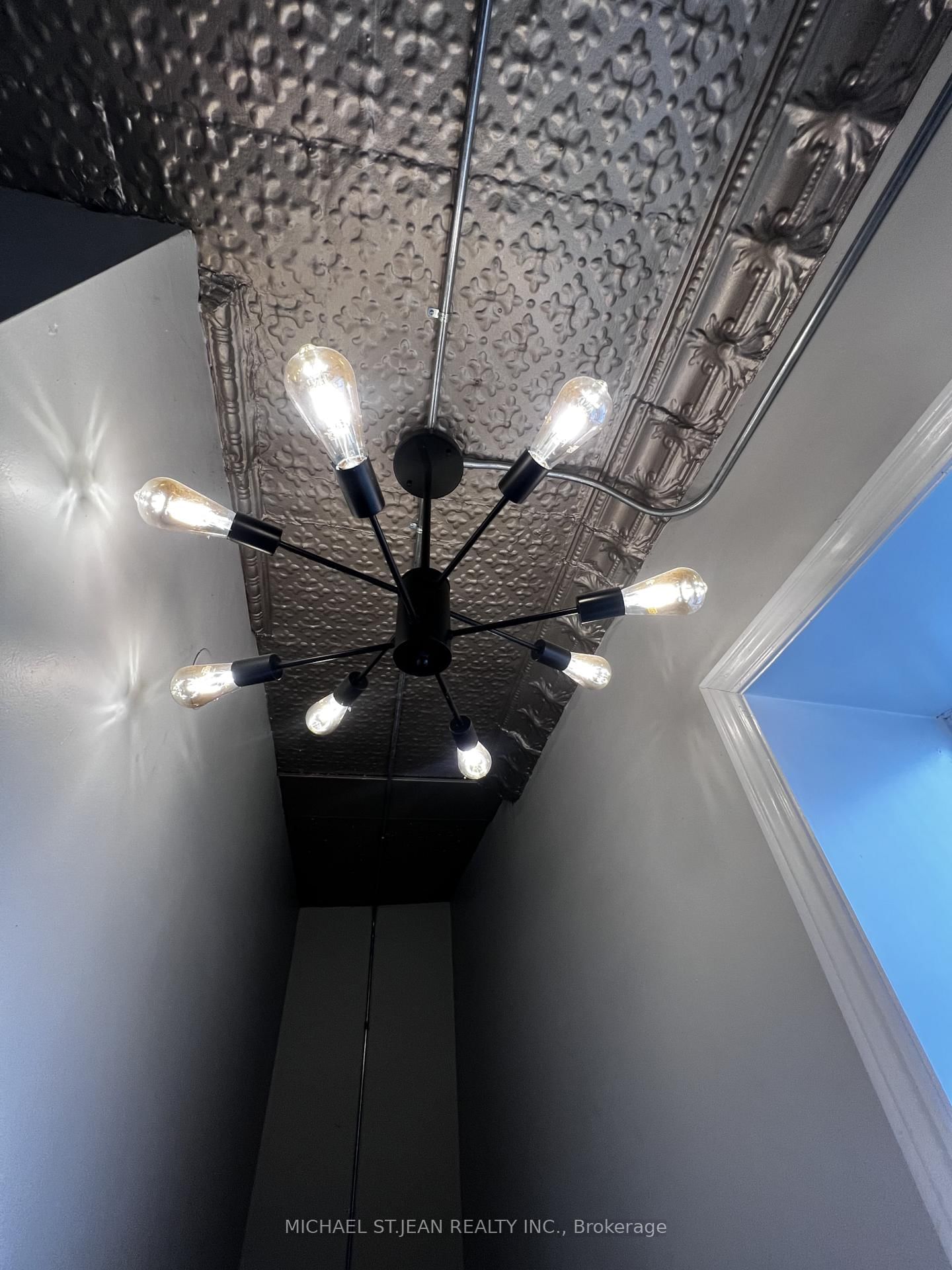 295 James Street N, Unit 1 - Photo 5