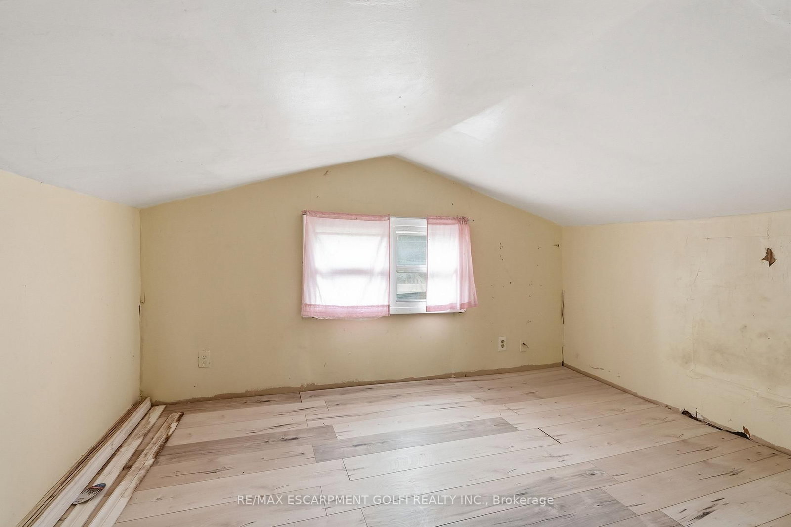 2538 GARRISON Road • Fort Erie, ON photo 17