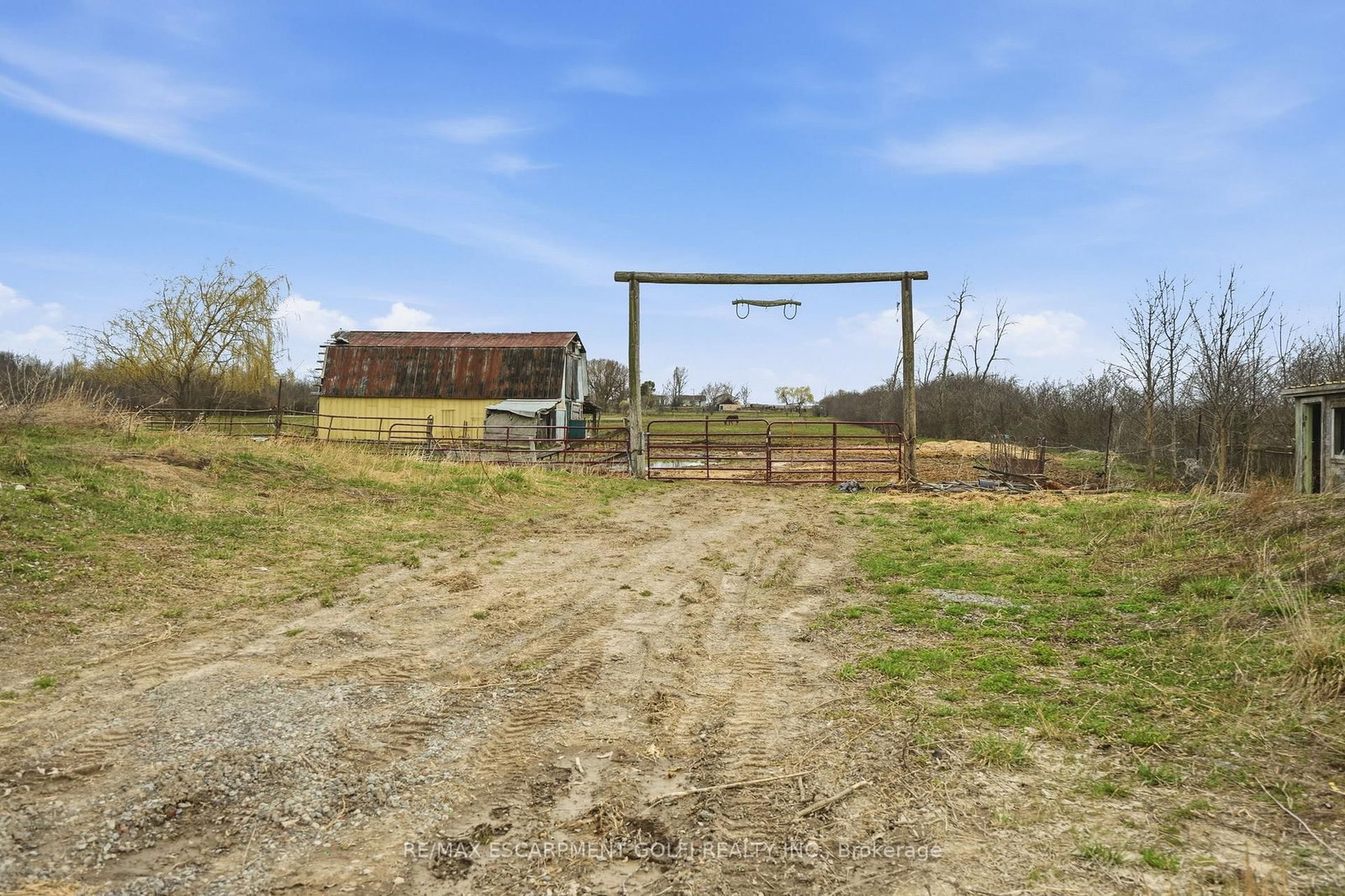 2538 GARRISON Road • Fort Erie, ON photo 23