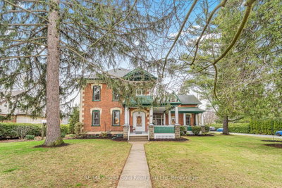 24 Queensway Drive