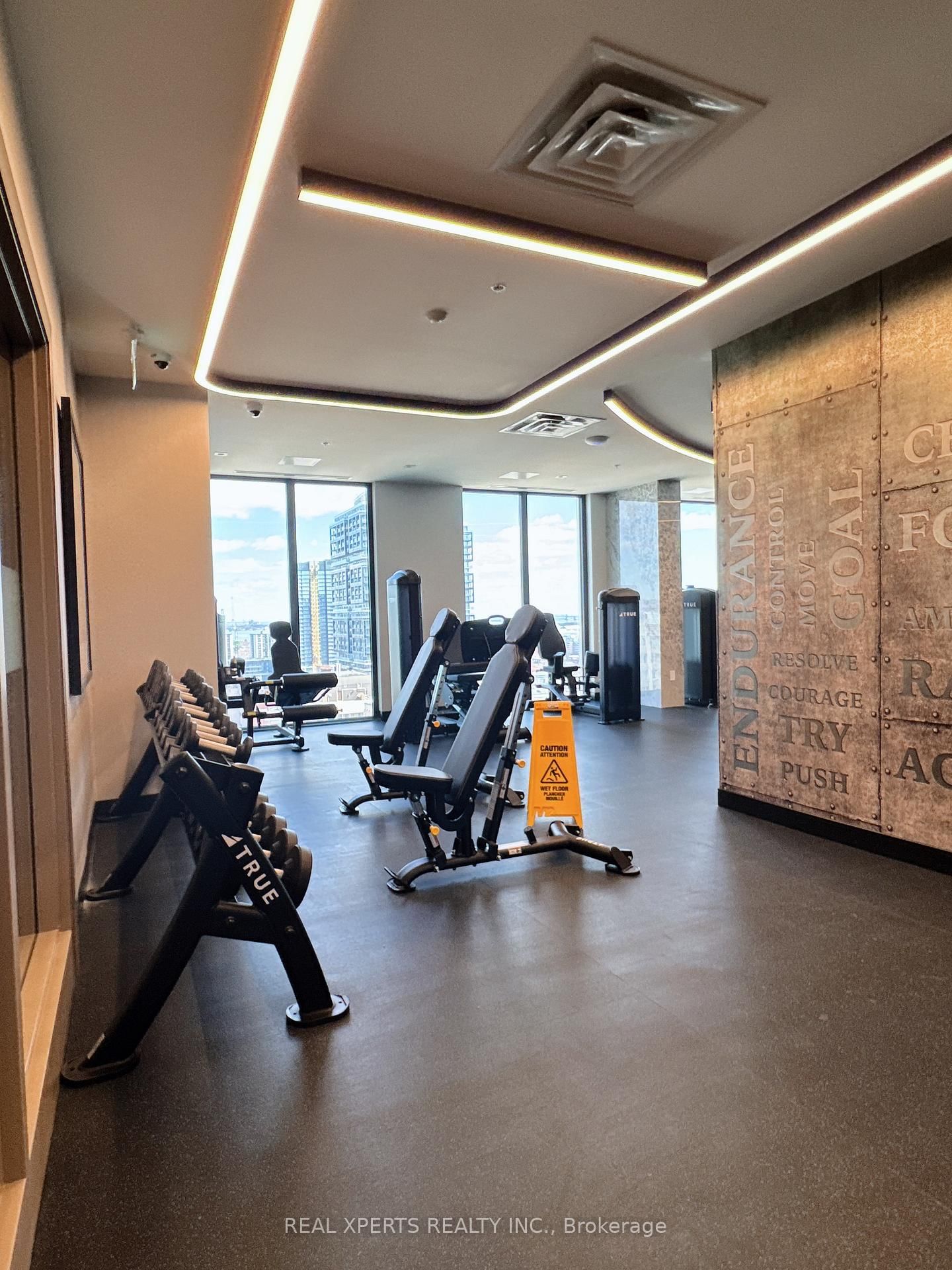 75 James Street S, Unit 525 - Photo 24