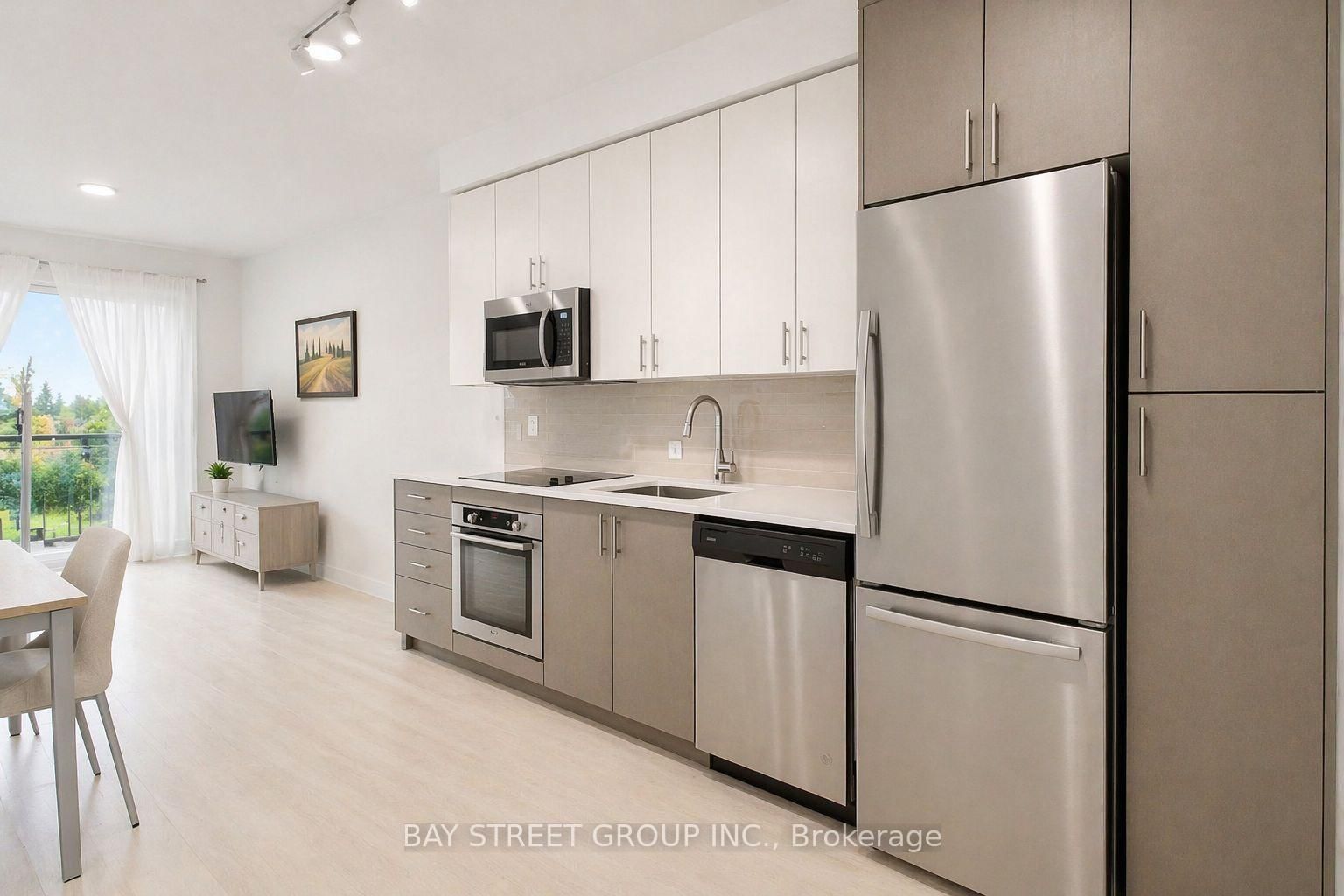 415 Main Street W, Unit 708 - Photo 4