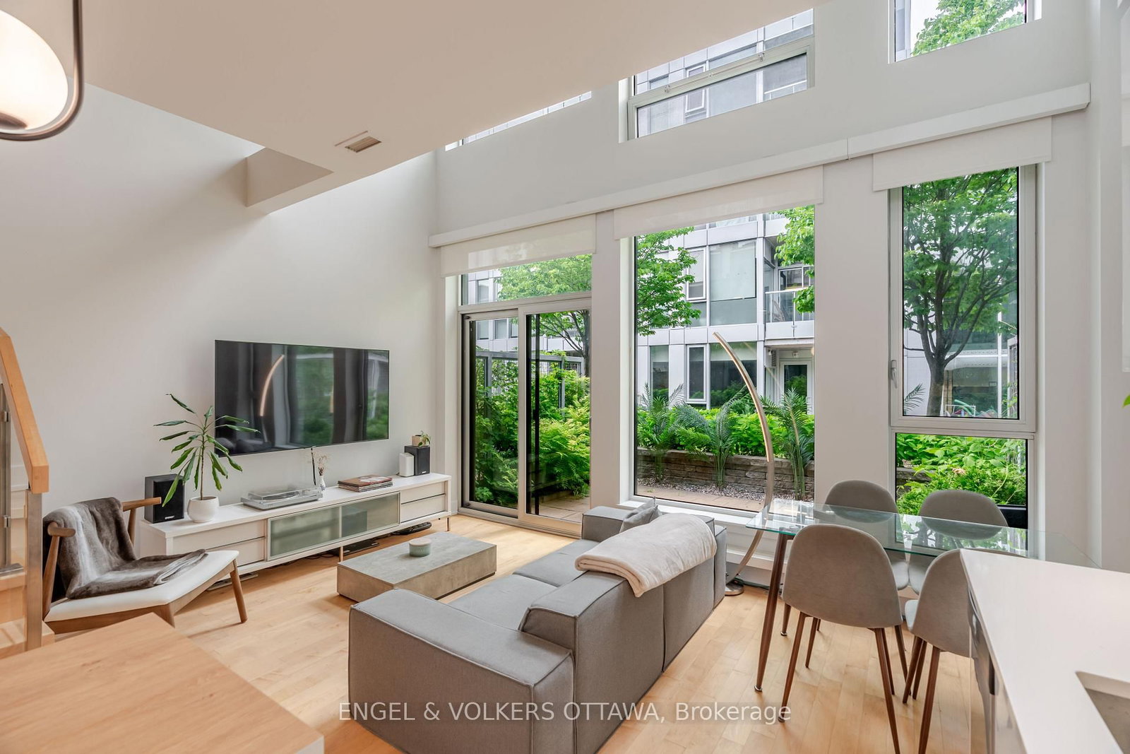 197 Lisgar Street, Unit 202 - Photo 15