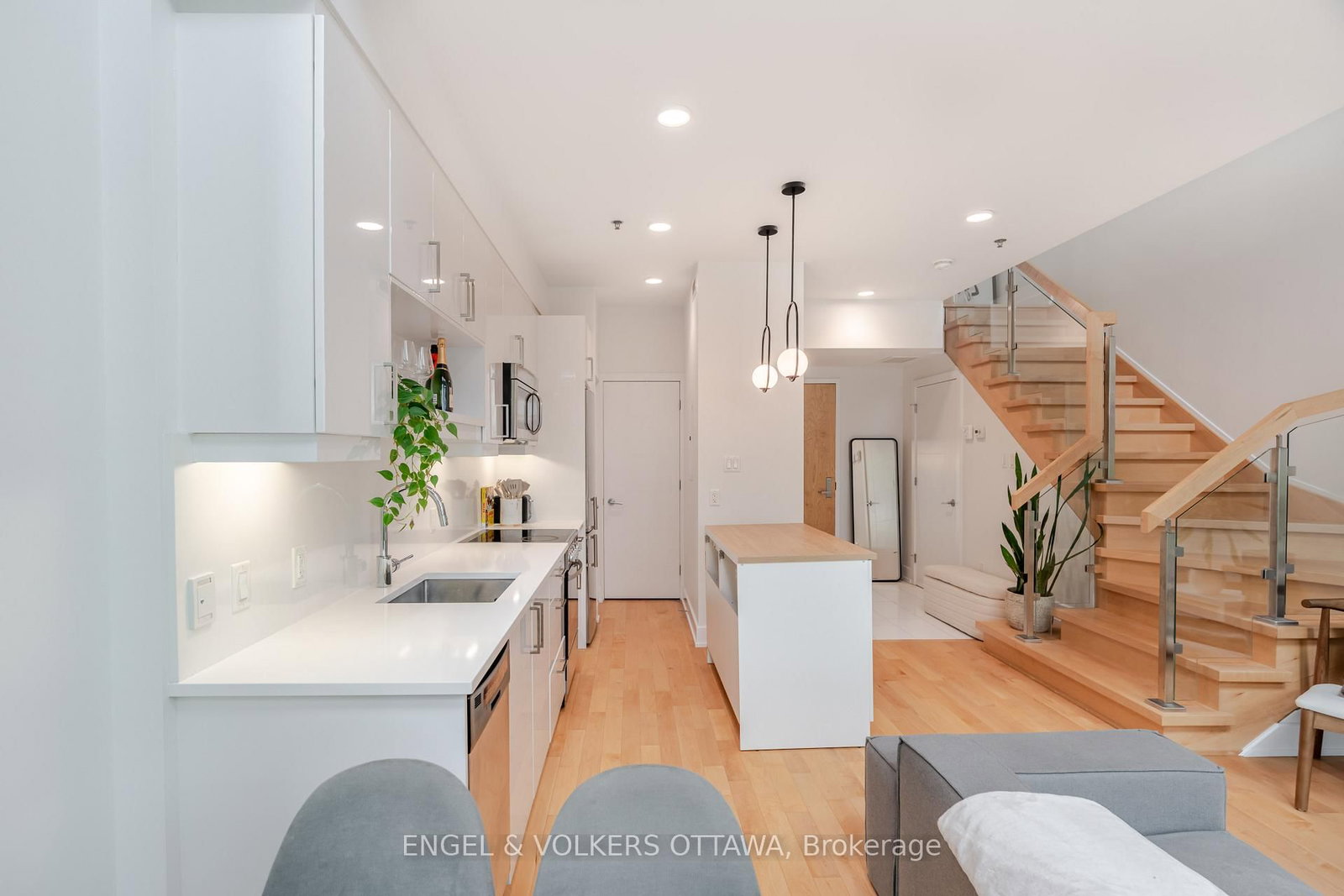 197 Lisgar Street, Unit 202 - Photo 9