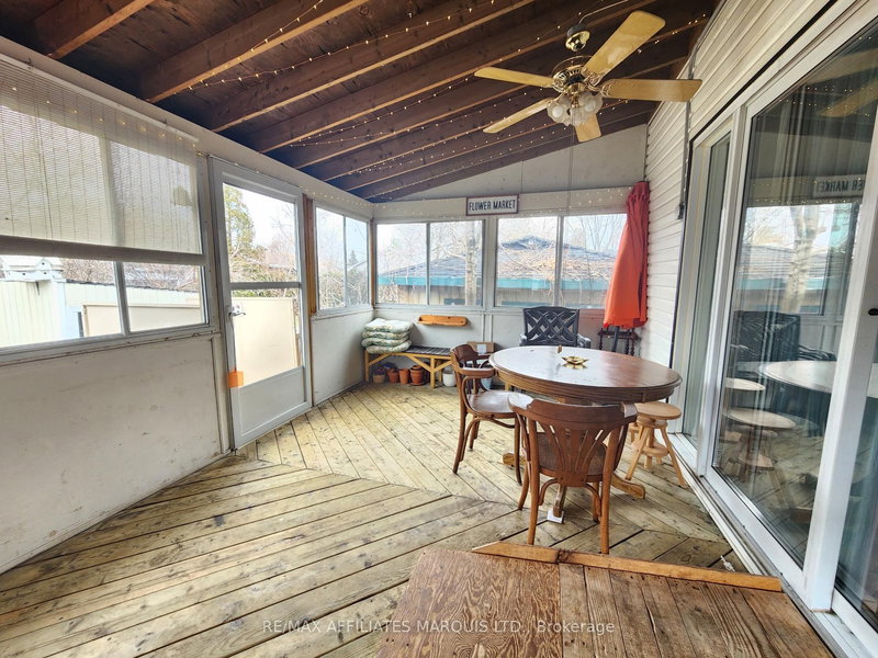 712 Eleventh St E, Cornwall, K6H 2Z9 | Image 2