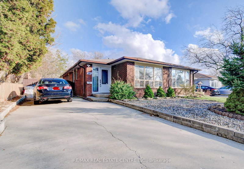 home for sale on 141 Mooregate Crescent