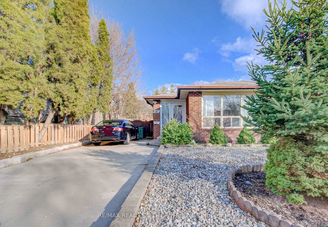 141 Mooregate Crescent