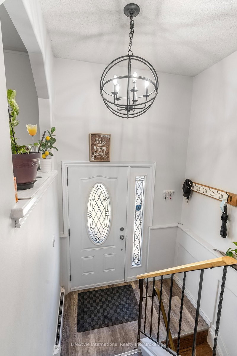 9 Hampton St, Brantford, N3S 7J2 | Image 2