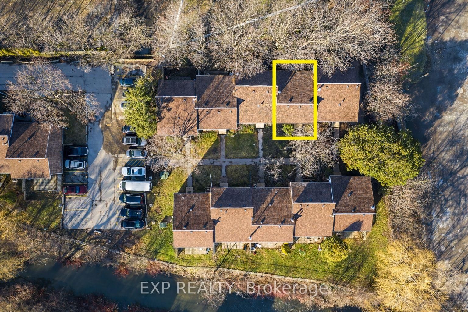 121 University Avenue E, Unit 102 - Photo 33