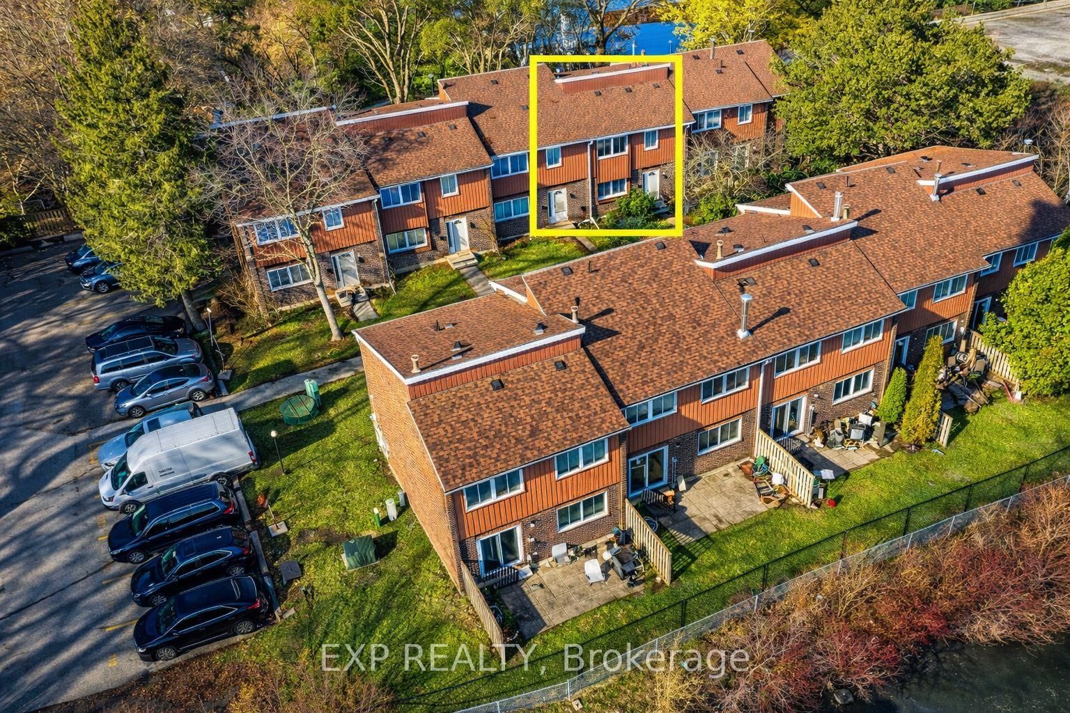 121 University Avenue E, Unit 102 - Photo 42