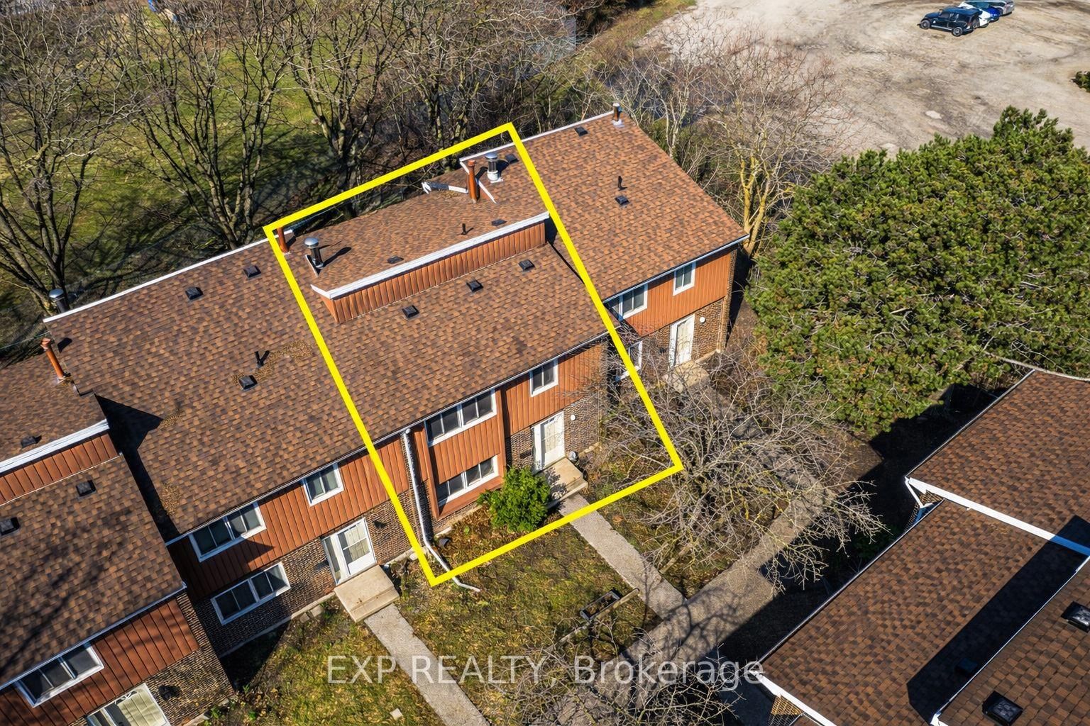 121 University Avenue E, Unit 102 - Photo 43