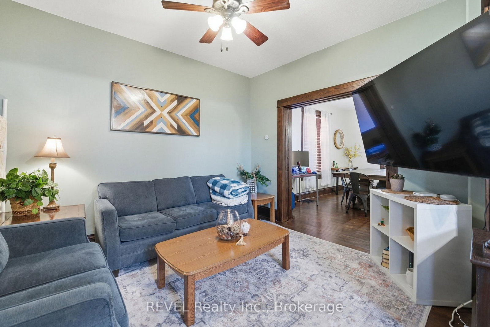 Detached House for sale at 348 Hellems Avenue, Welland, Ontario, L3B 3C1 - Welland Downtown - MLS: X12999588