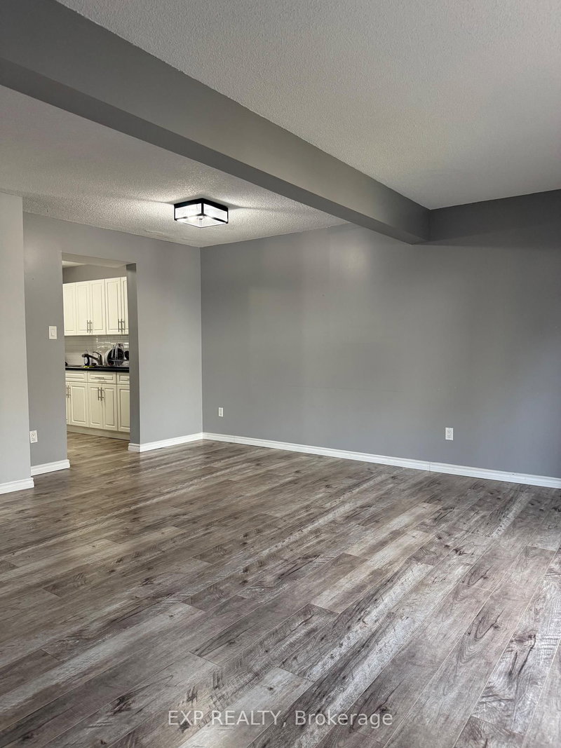 6 - 255 Northlake Dr, Waterloo, N2V 1Z2 | Image 2