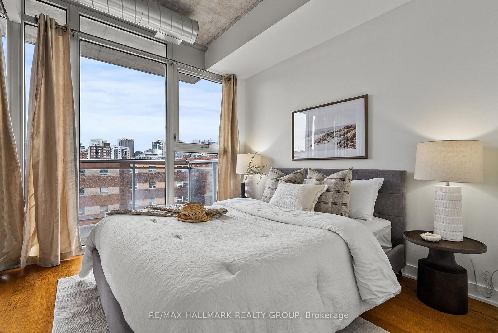 354 Gladstone Avenue, Unit 332 - Photo 10