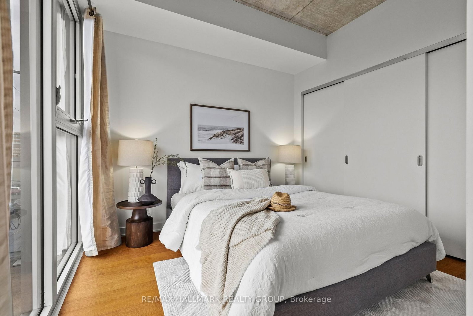 354 Gladstone Avenue, Unit 332 - Photo 12