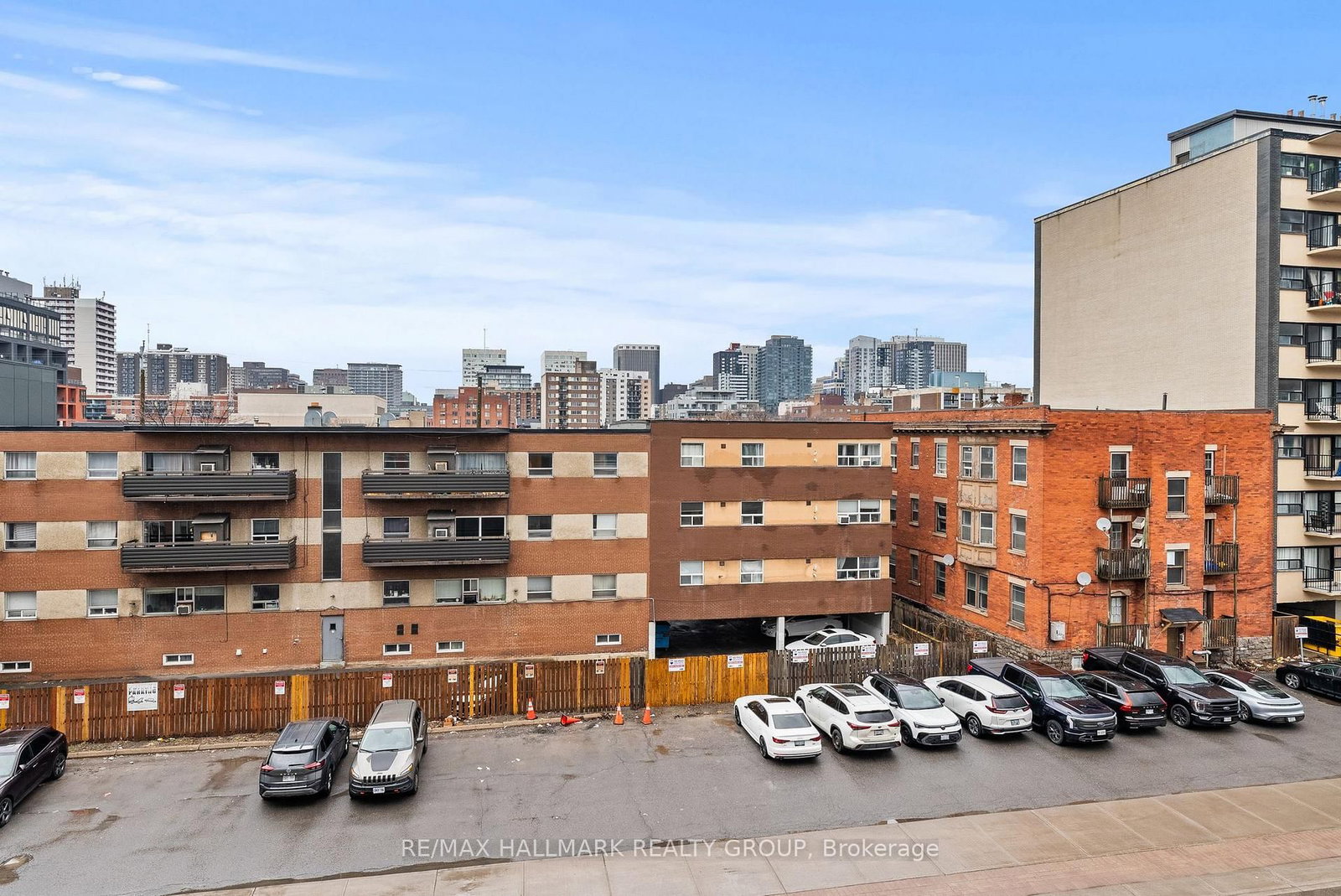 354 Gladstone Avenue, Unit 332 - Photo 20