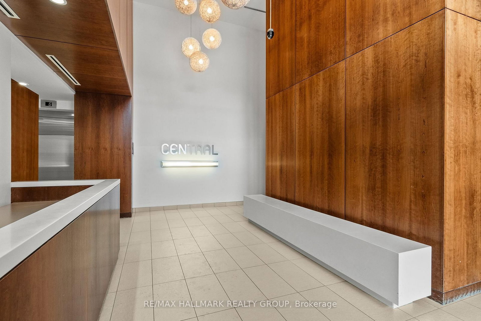 354 Gladstone Avenue, Unit 332 - Photo 23