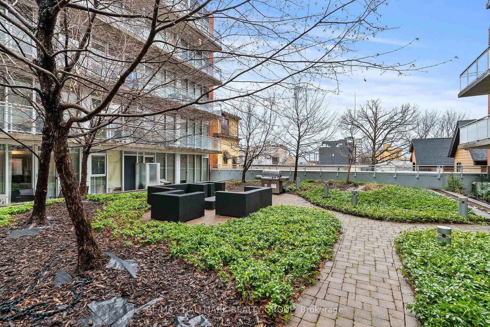 354 Gladstone Avenue, Unit 332 - Photo 30