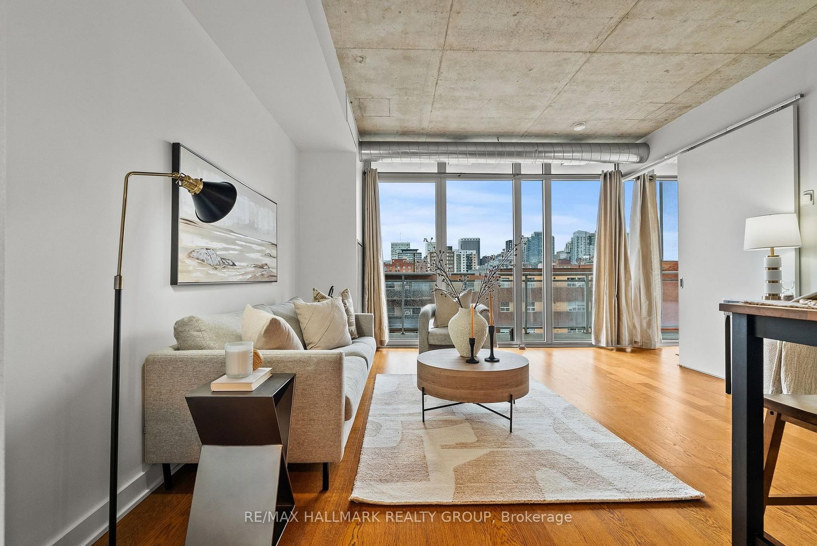 354 Gladstone Avenue, Unit 332 - Photo 8