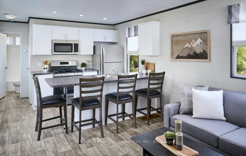 GETAWAY - 1235 Villiers Line, Otonabee-South Monaghan, K0L 2G0 | Image 2