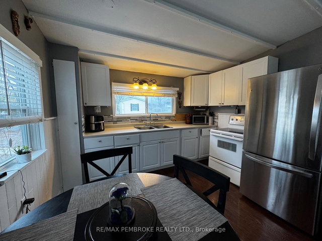 72 Pinehurst Estates