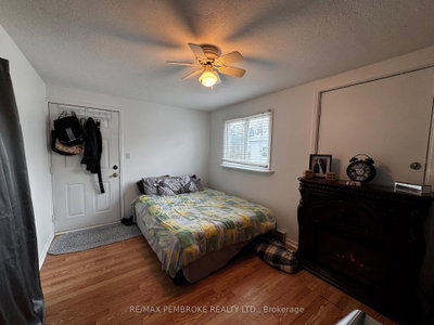 72 Pinehurst Estates • Petawawa, ON photo 9