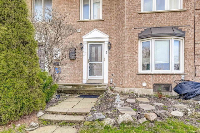 3 Waterford Crescent