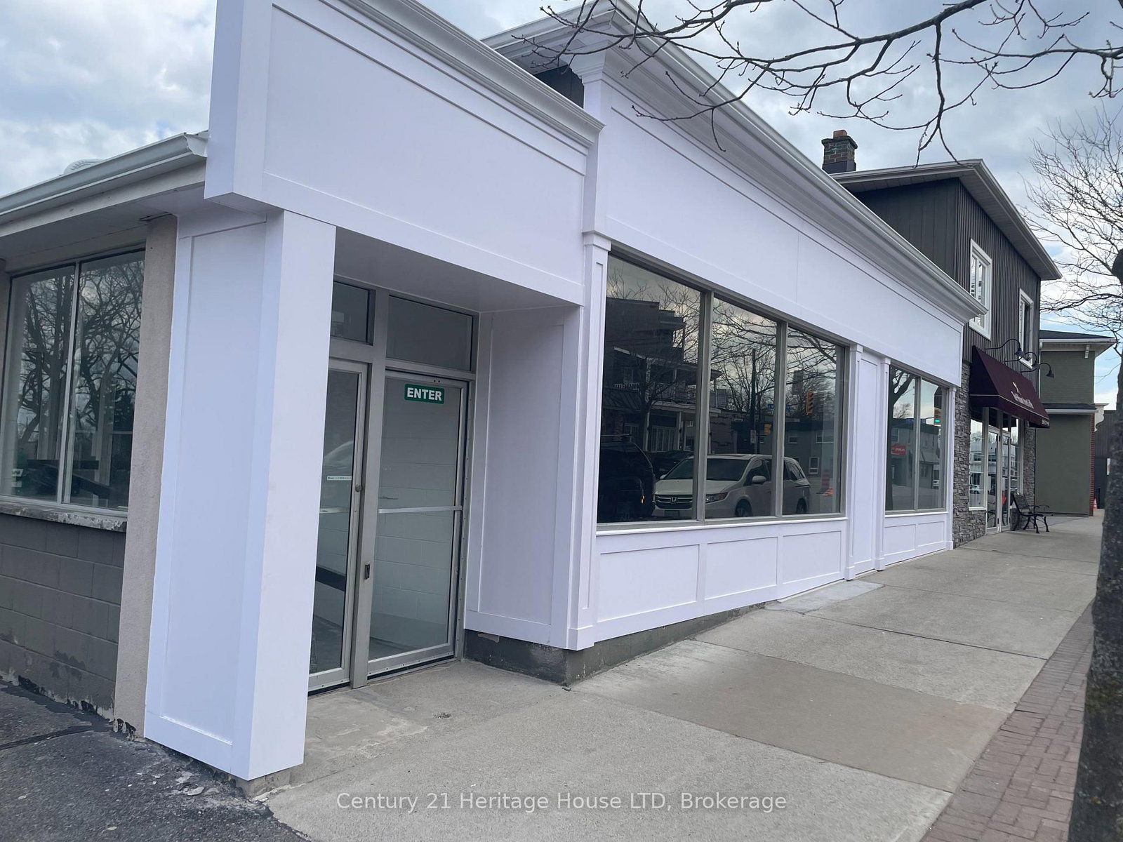 1507 Pelham Street - Photo 2