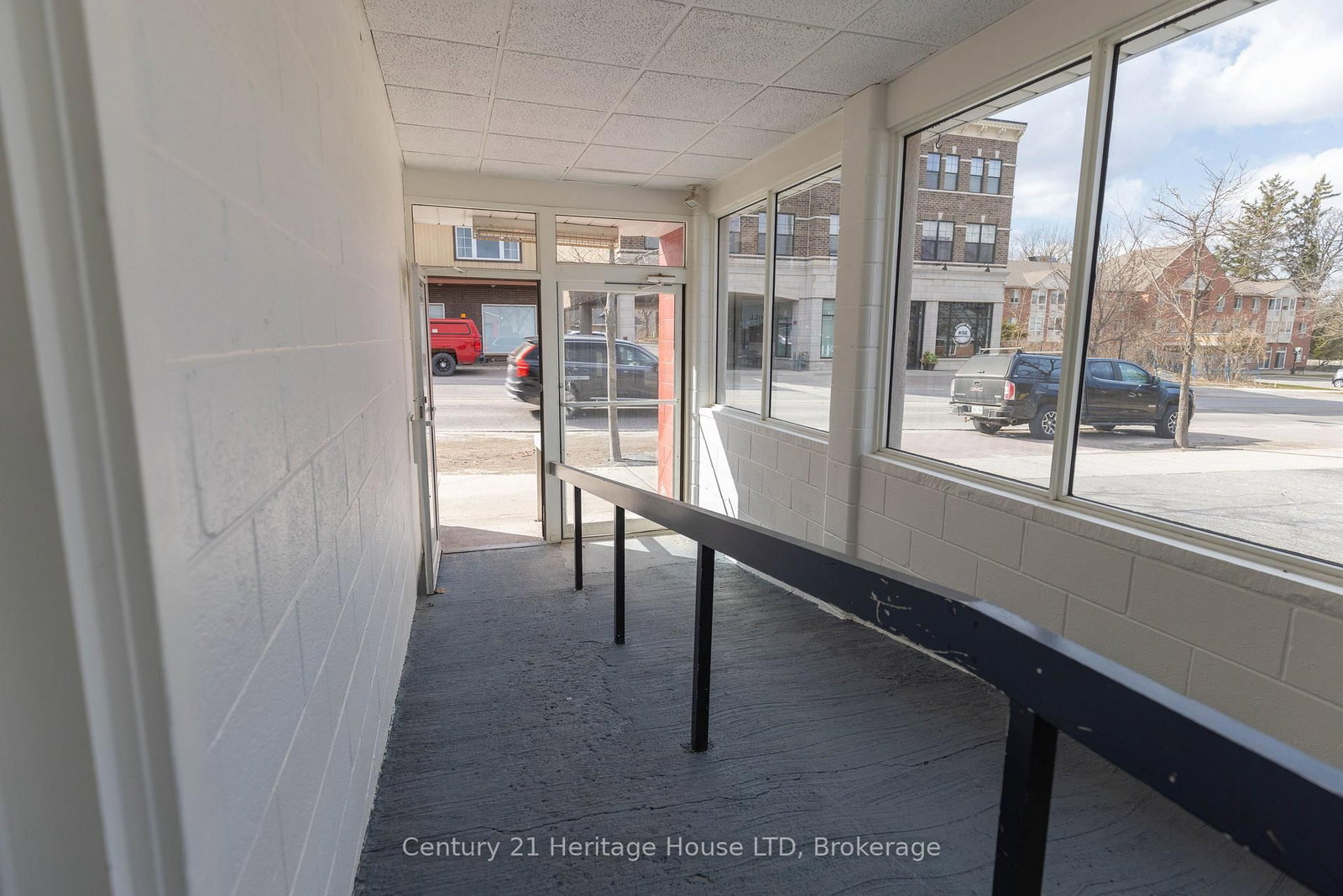 1507 Pelham Street - Photo 4