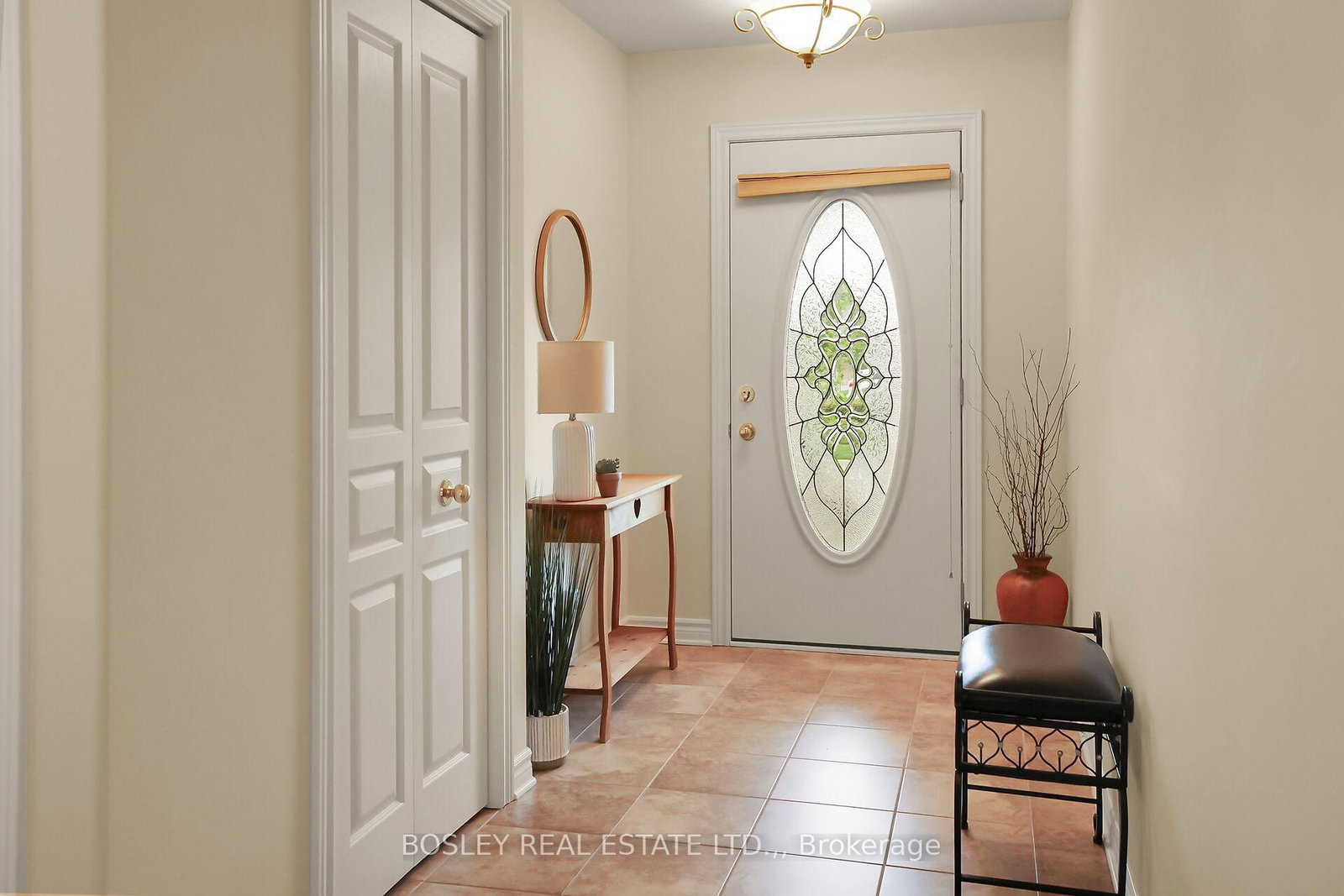 21 Loretta Drive W, Unit 3 - Photo 3