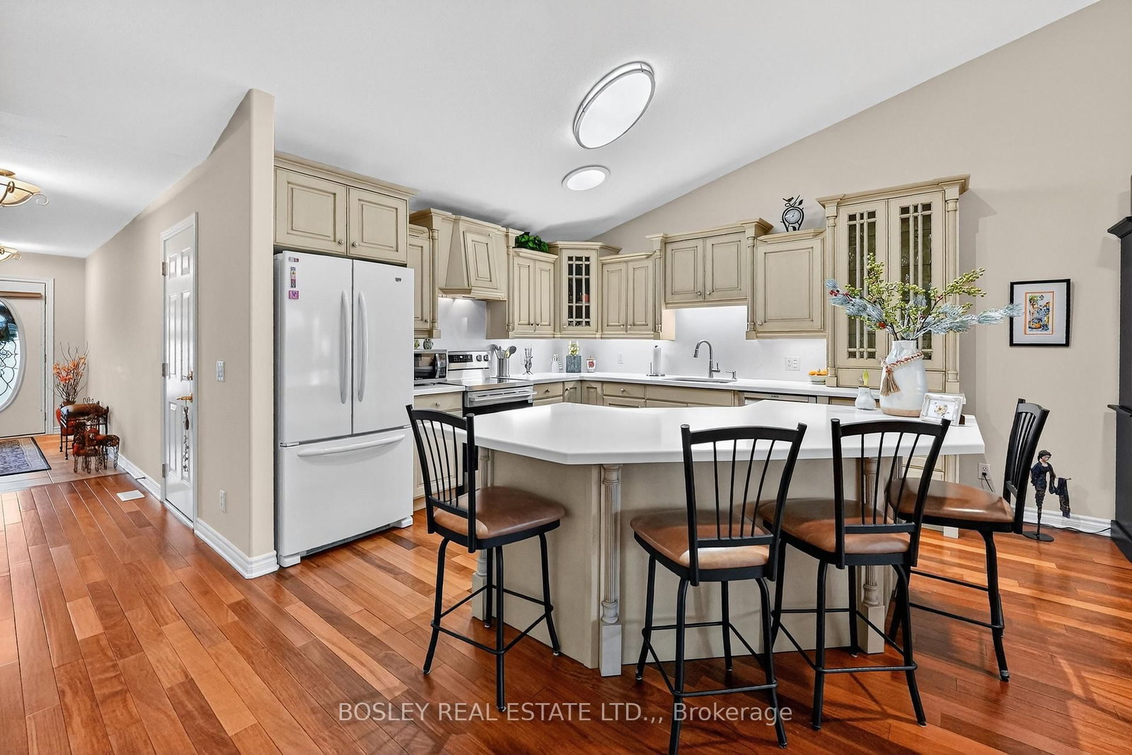 21 Loretta Drive W • #3 • Niagara-on-the-Lake, ON photo 6