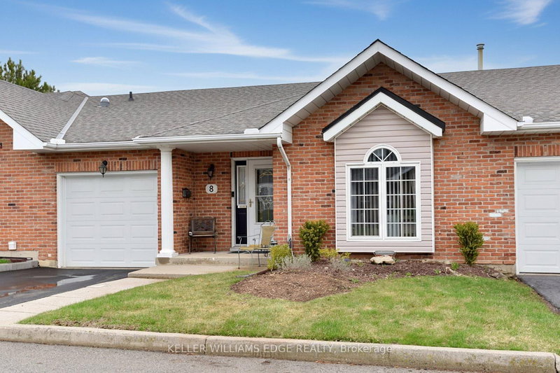 8 - 20 Meadowlands Blvd, Hamilton, L9K 1J5 | Image 2