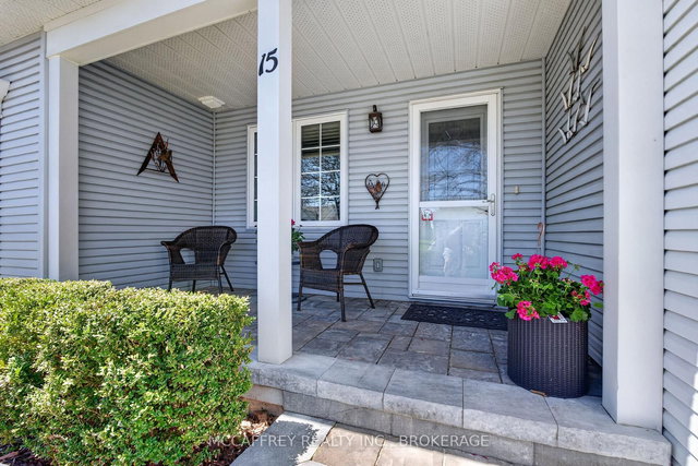 15 Abbey Dawn Drive