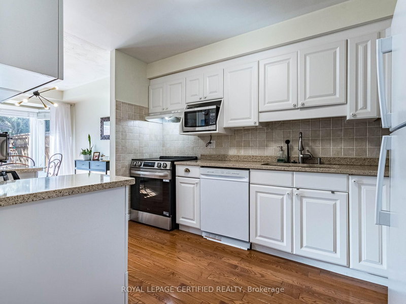 7 - 255 Mount Albion Rd, Hamilton, L8K 6P7 | Image 3