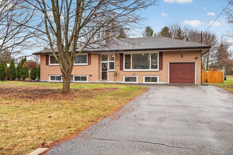 27 Dalgleish Ave, Kingston, K7L 5H6 | Image 3