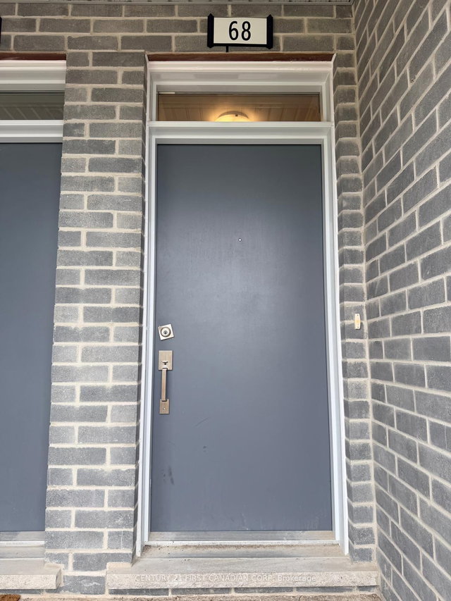 68 - 925 Deveron Crescent N