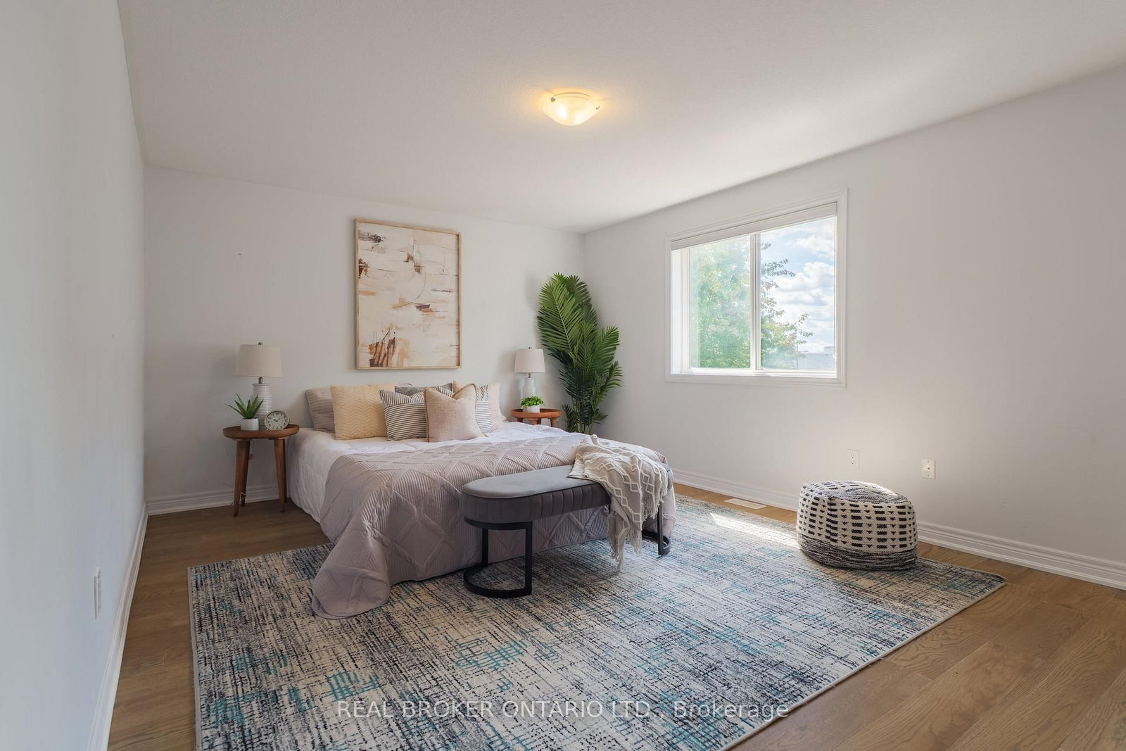 Detached House for sale at 83 Benedict Place, Hamilton, Ontario, L9A 0A4 - Jerome - MLS: X13000102