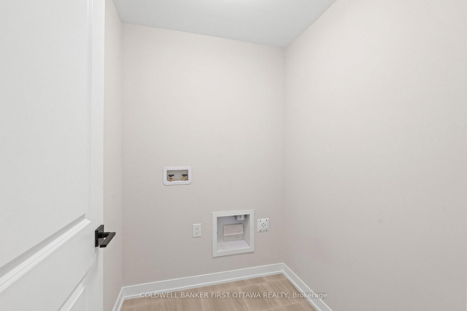 513 BRIGATINE Avenue - Photo 21