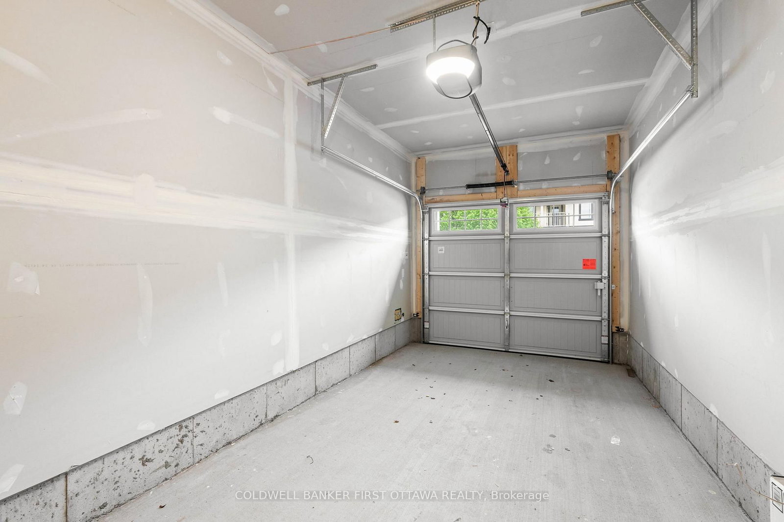 513 BRIGATINE Avenue - Photo 36