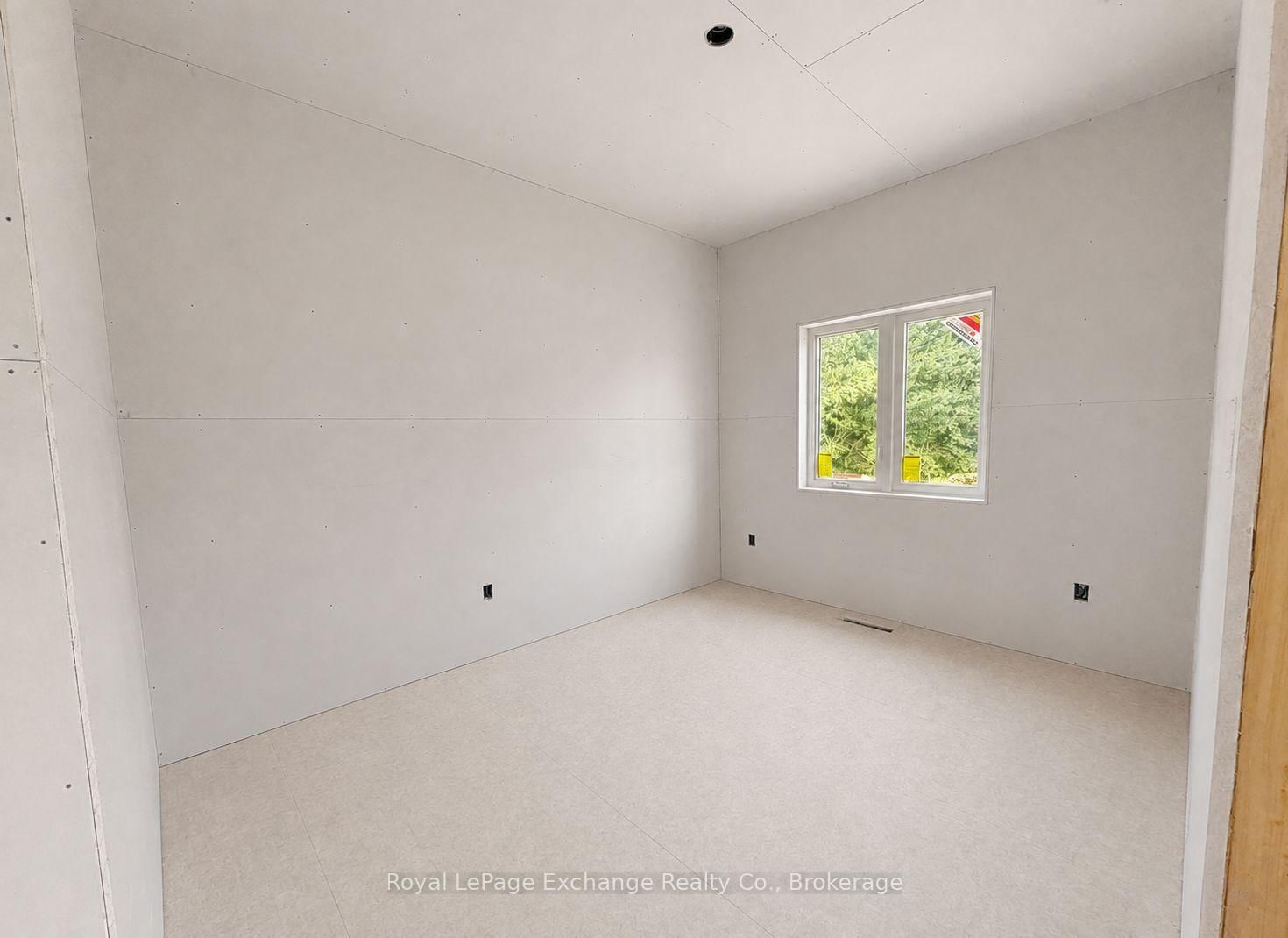 321 Arnaud Street • #Unit 1 • Arran-Elderslie, ON photo 14
