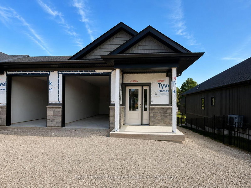 Unit 1 - 321 Arnaud Street