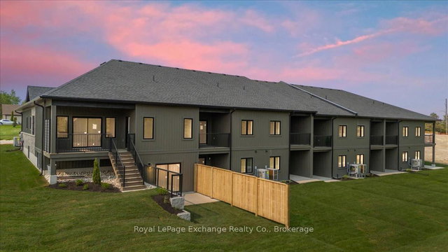 Unit 1 - 321 Arnaud Street