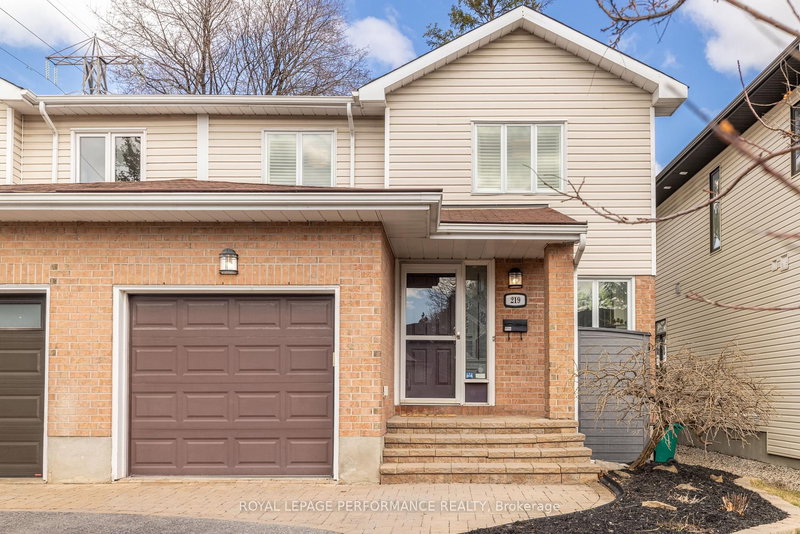 219 Switzer Ave, Ottawa, Ontario