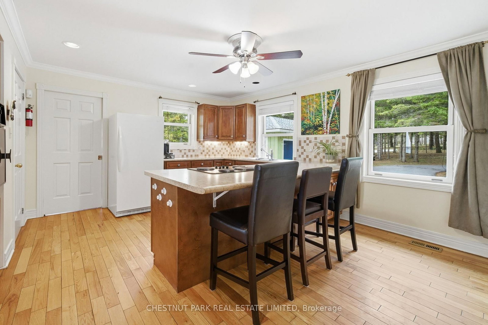 3587 County Rd 7 • Prince Edward County, ON photo 19