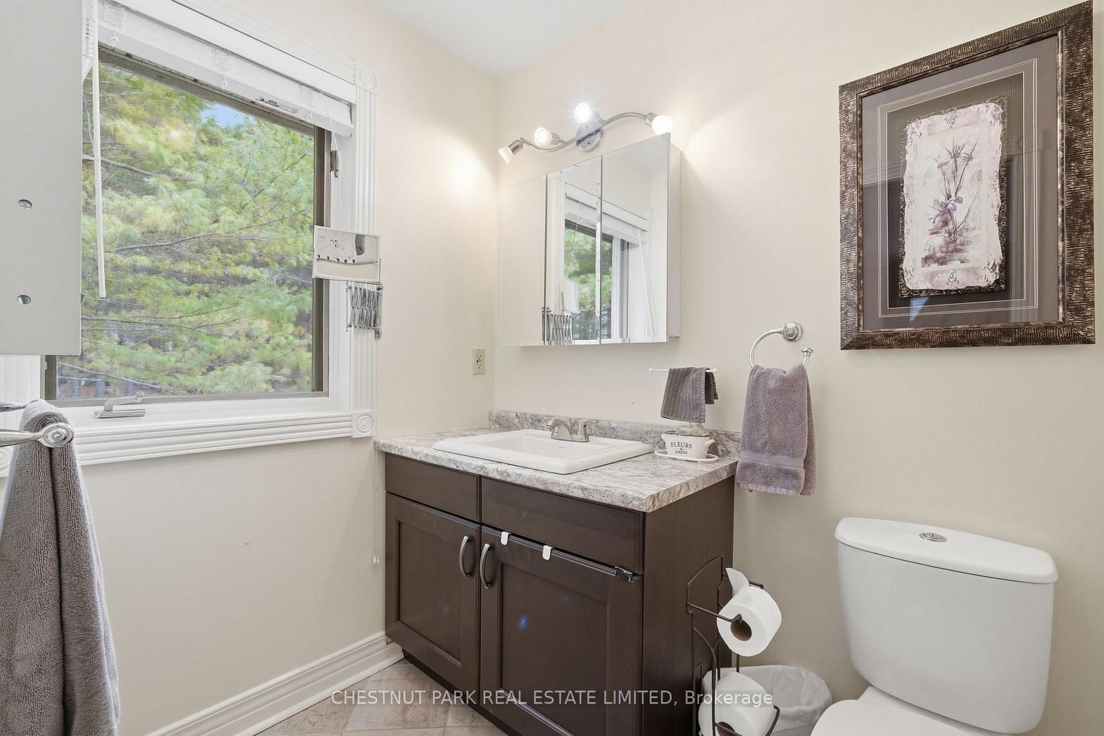 3587 County Rd 7 • Prince Edward County, ON photo 27