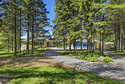 3587 County Rd 7 • Prince Edward County, ON photo 4